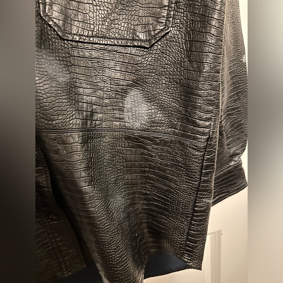 NOISY MAY McGuire Leather Shacket - Picture 5 of 11